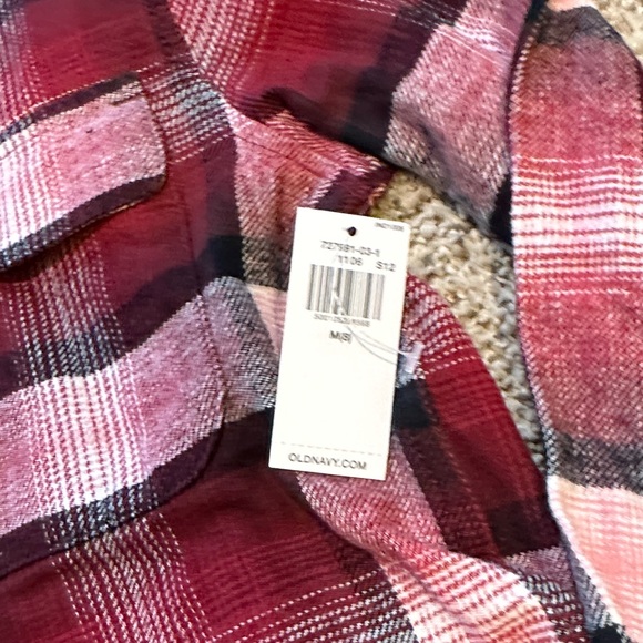 NWT Old Navy Boys size 8 Red and Black Flannel Shirt - Picture 3 of 5